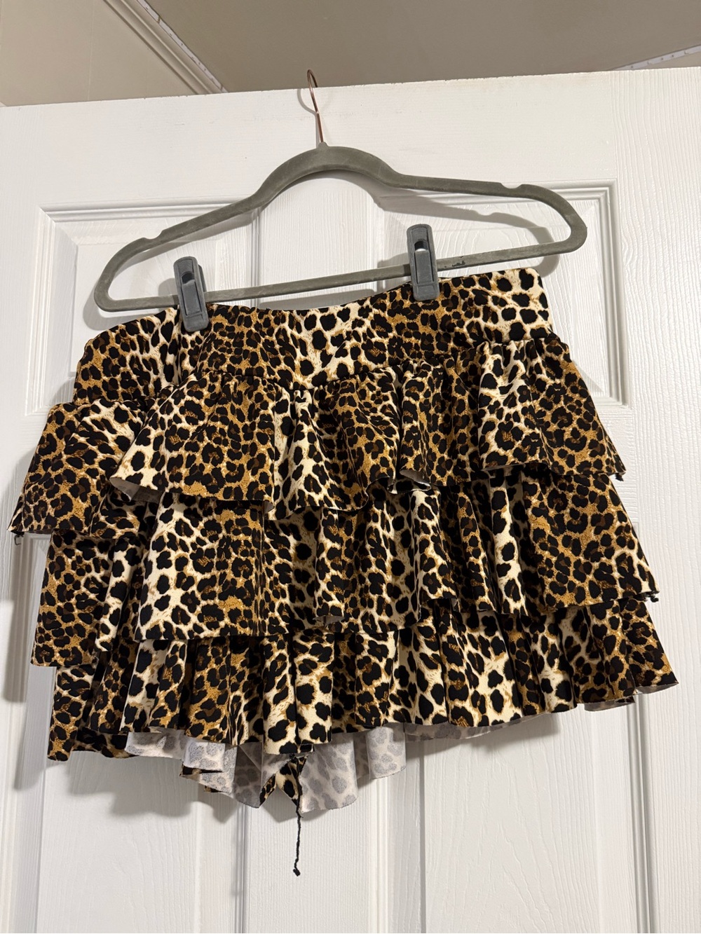Leopard Print Ruffle short - Women